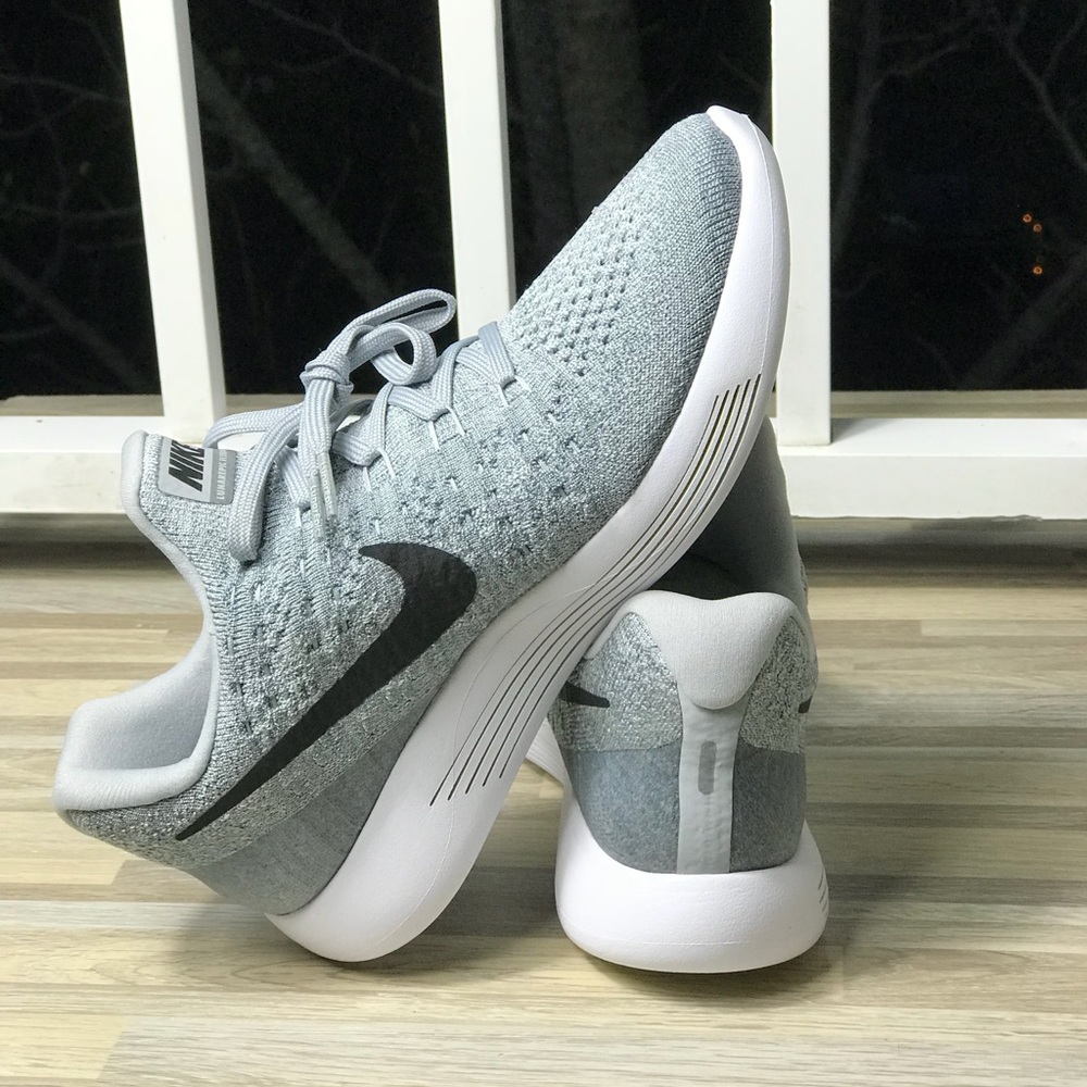 NWT Nike LunarEpic Low Flyknit 2 Wolf Grey  WMNS - Picture 6 of 8